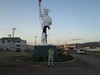 石巻市(川の中州にある自由の女神が大きく壊れていました。)